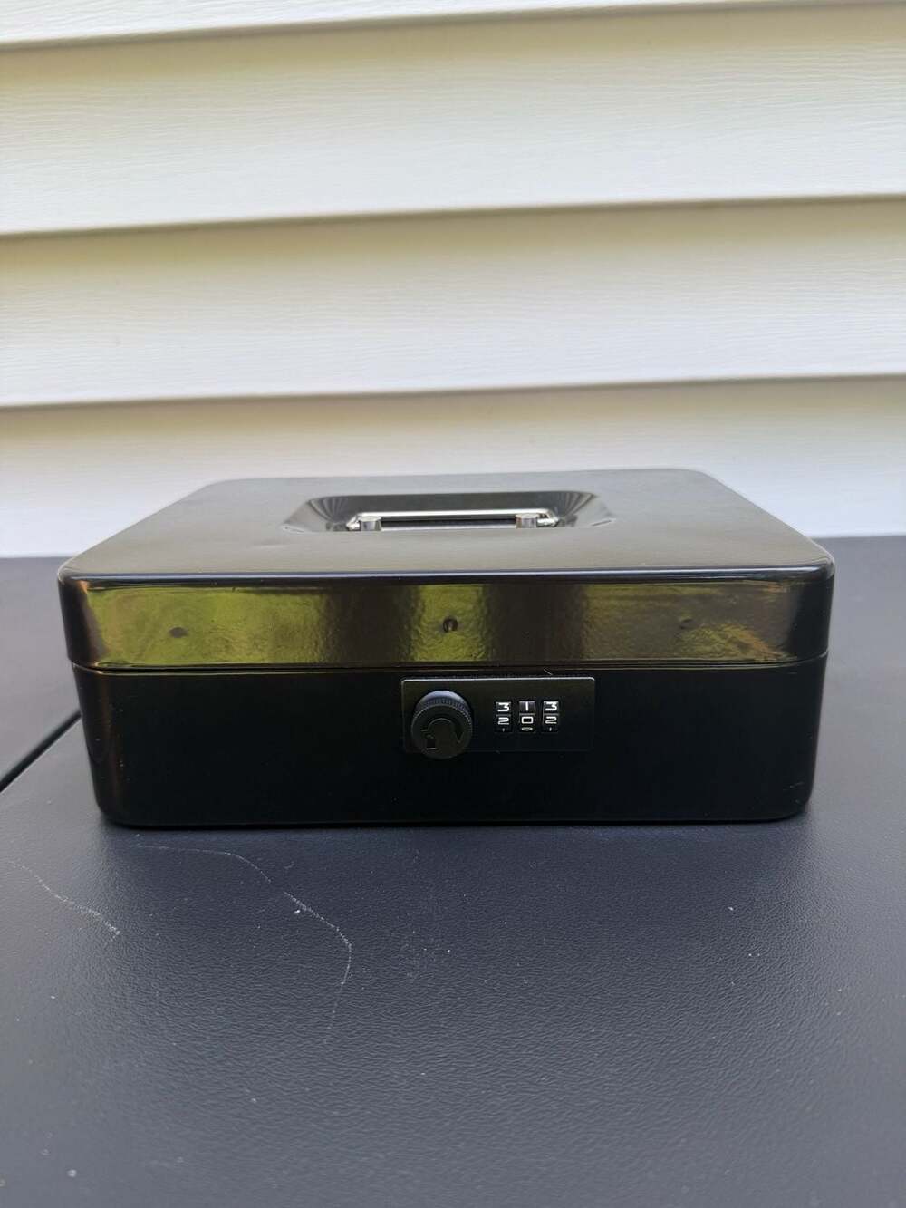 Black Metal Cash Box with Combination Lock and Removable Coin Tray